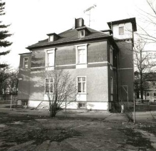 Böhlen-Großdeuben, Hauptstraße 23. Villa (um 1890/1895). Seitenansicht