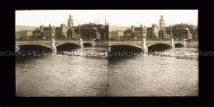 Brücke Vasabron mit Blick zum Bondeschen Palais, Stockholm
