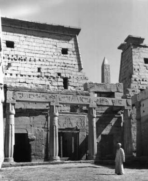 Luxor. Tempel von Luxor. Kapelle Thutmosis III. (1550ante/1291ante).