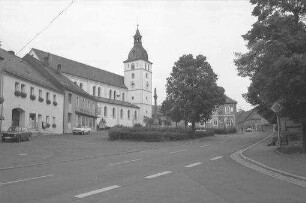 Mitterteich: Marktplatz und Kirche
