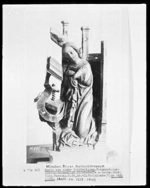 Marienaltar (ehemaliger Hochaltar der Pfarrkirche in Bozen) — Maria aus der Verkündigung