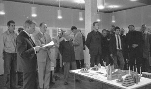 Ausstellung der Fachschaft Architektur der Technischen Hochschule Karlsruhe von Werken des Architekten Hermann Finsterlin.
