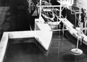 Modellversuche in der Forschungsanstalt für Schifffahrt, Wasser- und Grundbau (FAS), Berlin