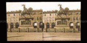 Reiterstandbild von Emmanuel Philibert, Herzog von Savoyen am San Carlo-Platz in Turin