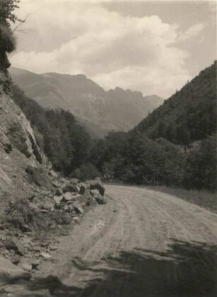 Rilagebirge, Bulgarien. Landschaft von einer Bergstraße