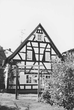 Wohnhaus, Fachwerk; Hasselroth, Nebenstraße 6a