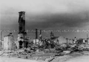 Ostpreußen 1944: Zerstörtes Dorf bei Goldap