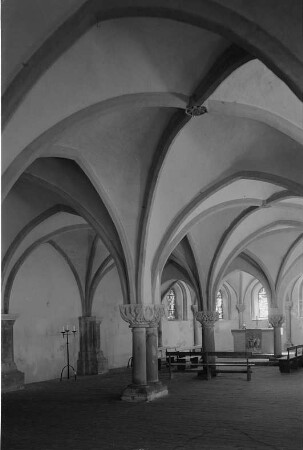Brandenburg. Dom St. Peter und Paul, Krypta (um 1220) nach Nordosten