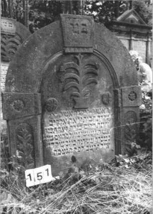 Grabstein 151