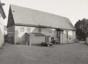 Mobschatz-Podemus, Podemuser Ring 3. Bauernhof. Wohnstallhaus (um 1800)