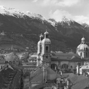 Innsbrucker Dom : Innsbruck, Blick auf den Dom zu St. Jakob
