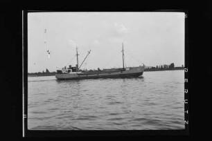 Falke (1935), Wesch.- Reederei Jonny Wesch, Hamburg