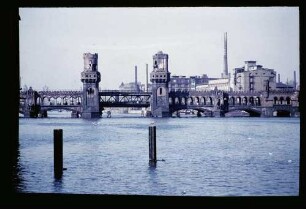 Spree beim Oberbaum 4.3.61.