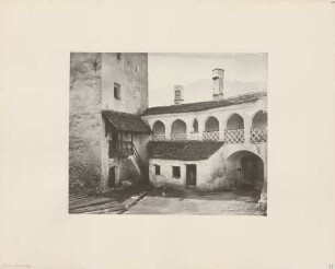 Hof von Krillenberg bei Meran in Südtirol