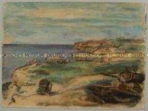 Russischer Panzer bei der Küstenbatterie Maxim Gorki II an der Felsküste bei Sewastopol
