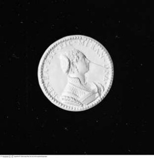 Medaille der Renea d'Este (+ 1555): Brustporträt mit geflochtenen Haaren, Halsketten und Ohrhänger nach rechts; Perlrand