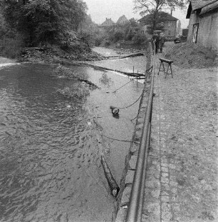Hochwasserschäden in Freital-Hainsberg (wahrscheinlich bei Hochwasser der Wilden Weißeritz)