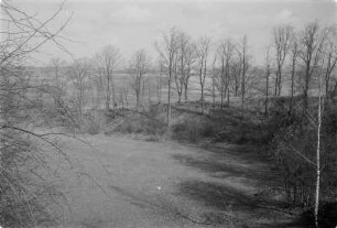 Schanze bei Niethen. Ringwall. : Něćinske hrodźišćo.
