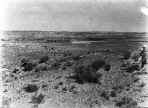 Landschaft : Blick über eine ebene Landschaft