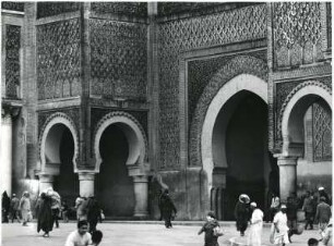 Bab Mansour in Meknès : Die Toranlage Bab Mansour in Meknès in der Medina der marokkanischen Stadt Meknès.