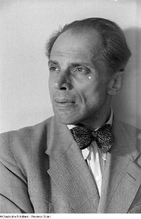 Porträtaufnahmen des Schauspielers Walter Franck