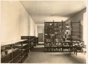Magazin der Museumsbibliothek im Pergamonmuseum