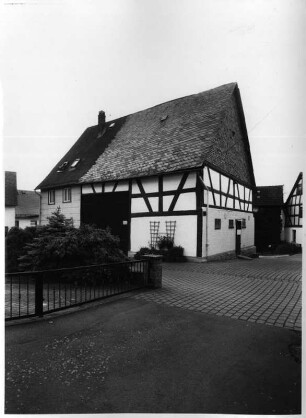 Leun, Franze Berg 2, Wilhelmstraße 10