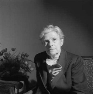 Porträts von Thomas Mann und seiner Frau Katia : Porträt von Katia Mann