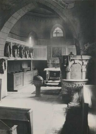 Altmörbitz. Kirche. Inneres. Blick zu Altar und Kanzel