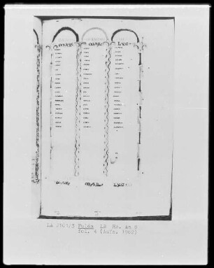 Evangeliar — ---, Folio 4rectoKanontafel