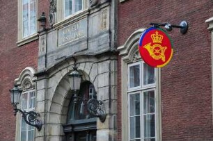 Postamt in Kopenhagen : Fassade des historischen Königlichen Postamtes. Aufgenommen in Kopenhagen im Mai 2008