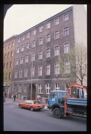 Diapositive: Skalitzer Str. 27, 1990