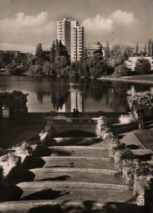 Berlin-Charlottenburg. Am Lietzensee