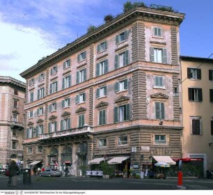 Palazzo Amici am Corso Vittorio Emmanuele II