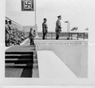 Raumbildband. Reichsparteitag der Arbeit. 100 Bilder. Beim Appel des Reichsarbeitsdienstes.