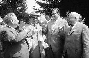 Hornberg, Kreis Säckingen: Minister Dr. Leuze, Regierungspräsident Anton Dichtel, Direktor Dr. Pfisterer