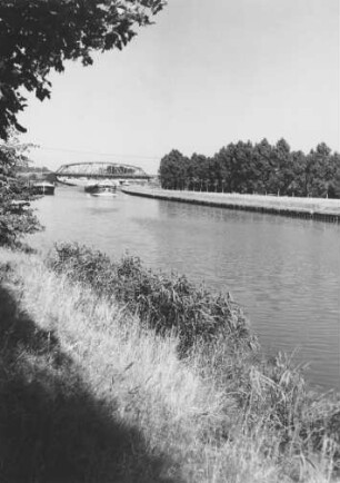 Neue Eisenbahnbrücke am Dortmund-Ems-Kanal nach Ausbau bei Amelsbüren