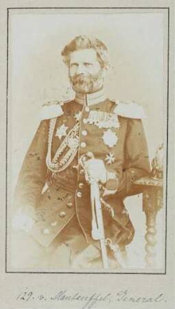 Bildnis von Edwin Freiherr von Manteuffel (1809-1885)