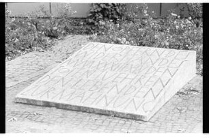 Kleinbildnegativ: Rathaus Kreuzberg, 1986