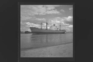 Drachenfels (1953), Frachtschiff (reefer), Deutsche Dampfschiffahrts-Gesellschaft "Hansa", Bremen, Bau-Nr. 1269