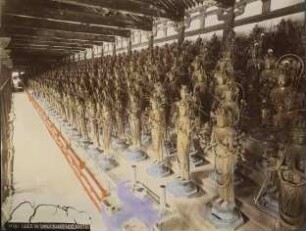 Innenansicht der Sanjûsangen-dô