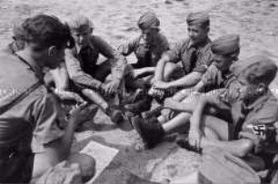 Mitglieder der Hitlerjugend