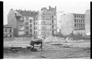 Kleinbildnegativ: Friedrichstraße, 1975