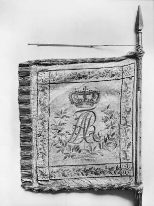Standarte des 2. Kgl. Sächs. Husaren-Regiments : Standarte des 2. Königlich Sächsischen Husaren-Regiments, geführt von 1822-1849. Initialseite