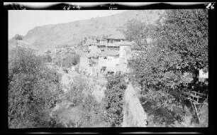 Dorf an der Passstraße durch den Amanus (= Amanosgebirge, Türkei)