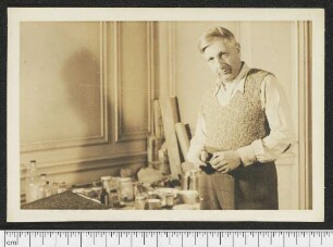 Porträtaufnahme Giorgio De Chirico