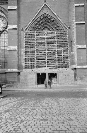 Kathedrale zu Amiens / Notre-Dame — Vierge-Dorée-Portal