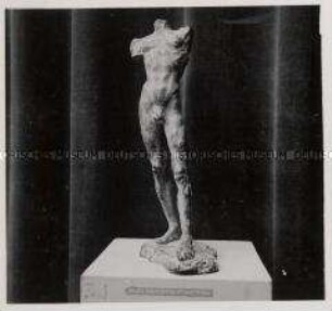 Paris, Bildhauer Professor Arno Breker, Figur "Mathäus"