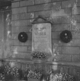 Dresden. Alter Katholischer Friedhof. Grabmal Carl-Maria von Weber