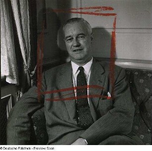 Portraitserie Sir Alexander Robert,Baron of Trumpington Todd